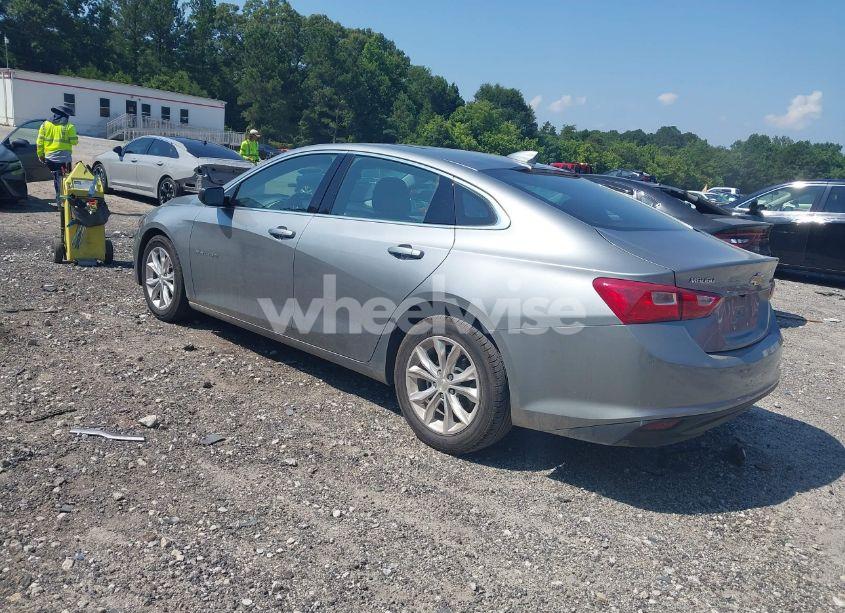 Photo 3 of 2023 Chevrolet Malibu FWD 1LT (VIN 1G1ZD5ST3PF253703)