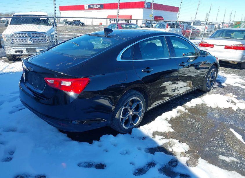 Photo 4 of 2024 Chevrolet Malibu FWD 1LT (VIN 1G1ZD5ST3RF105912)