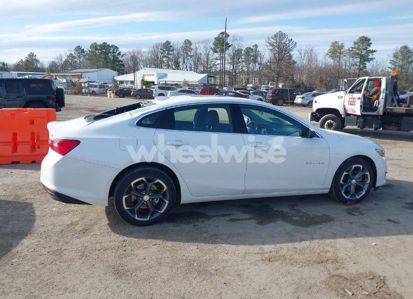 Photo 13 of 2024 Chevrolet Malibu FWD 1LT (VIN 1G1ZD5ST3RF115999)