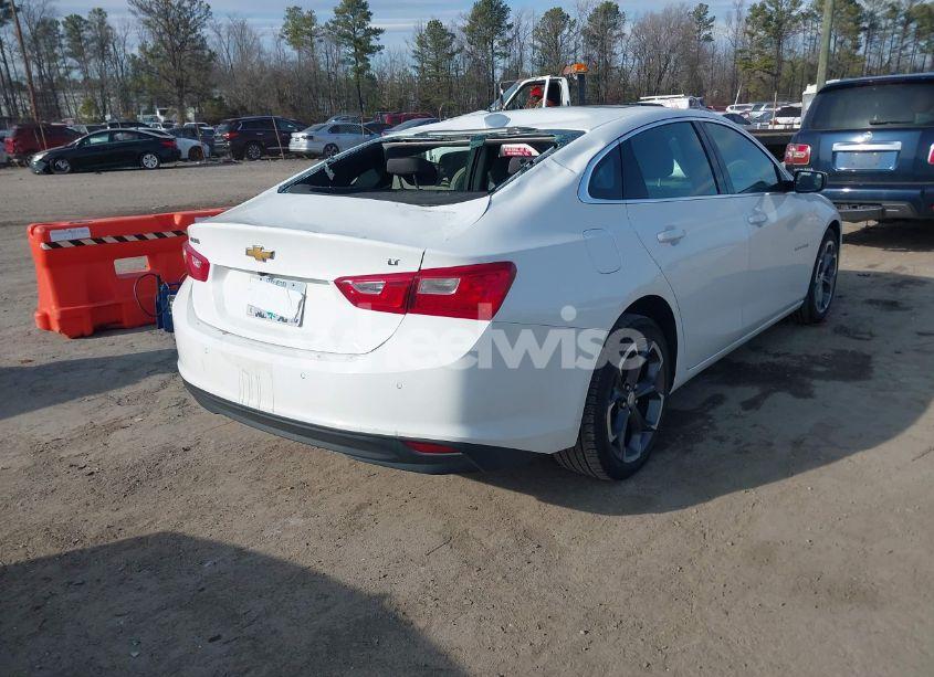 Photo 4 of 2024 Chevrolet Malibu FWD 1LT (VIN 1G1ZD5ST3RF115999)
