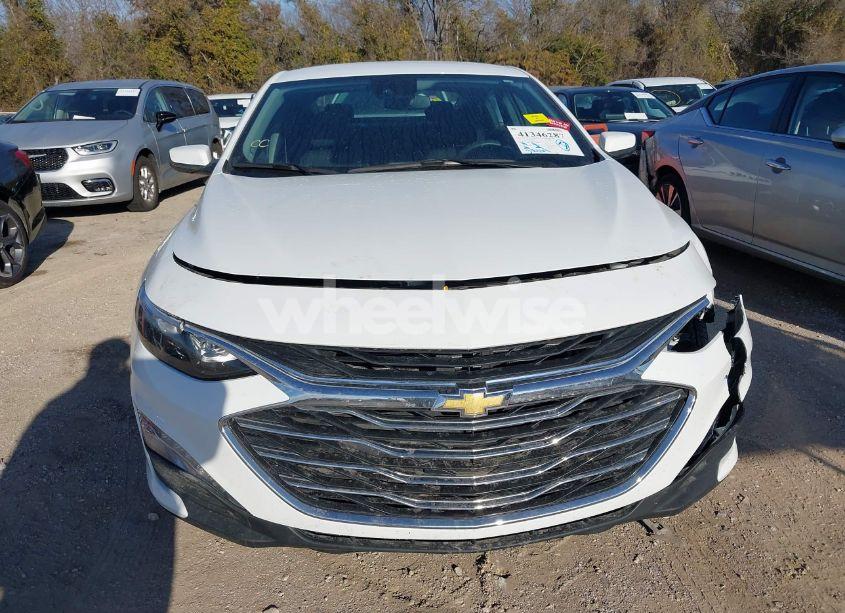 Photo 12 of 2024 Chevrolet Malibu FWD 1LT (VIN 1G1ZD5ST3RF122564)