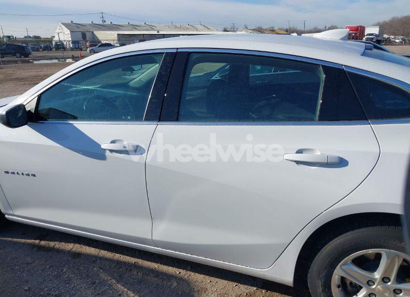 Photo 14 of 2024 Chevrolet Malibu FWD 1LT (VIN 1G1ZD5ST3RF122564)