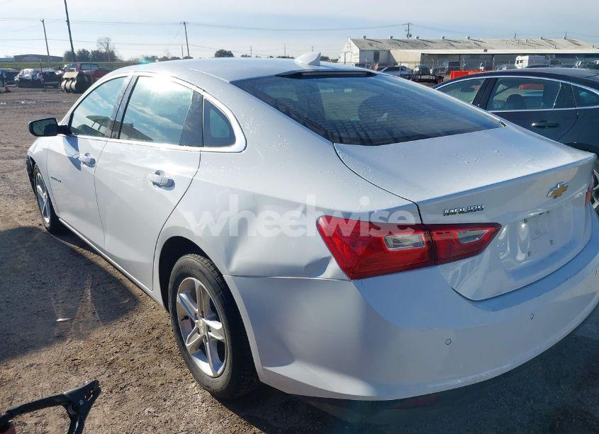 Photo 3 of 2024 Chevrolet Malibu FWD 1LT (VIN 1G1ZD5ST3RF122564)