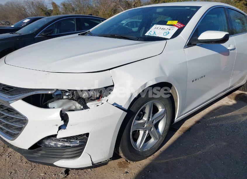 Photo 6 of 2024 Chevrolet Malibu FWD 1LT (VIN 1G1ZD5ST3RF122564)