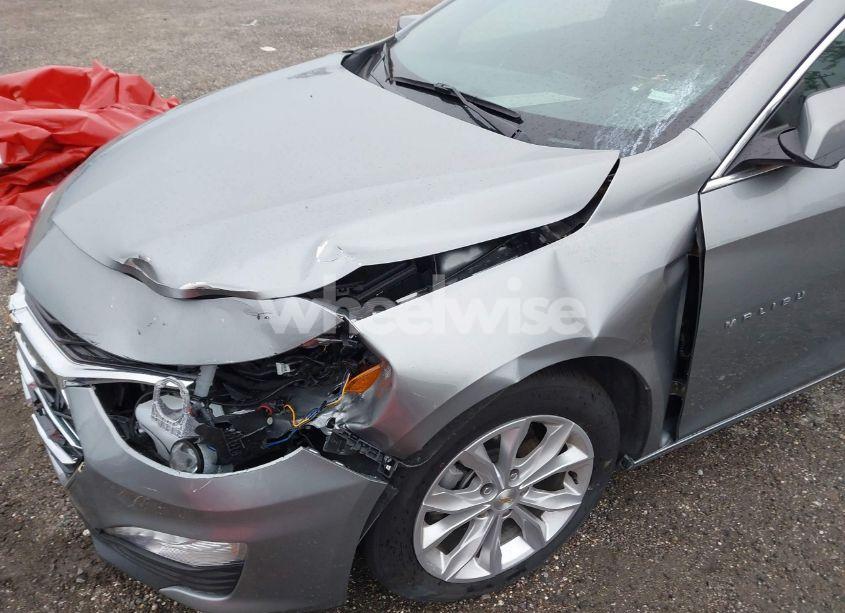 Photo 6 of 2024 Chevrolet Malibu FWD 1LT (VIN 1G1ZD5ST3RF123200)