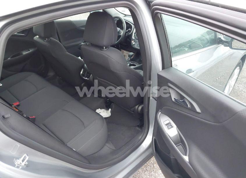 Photo 8 of 2024 Chevrolet Malibu FWD 1LT (VIN 1G1ZD5ST3RF123200)