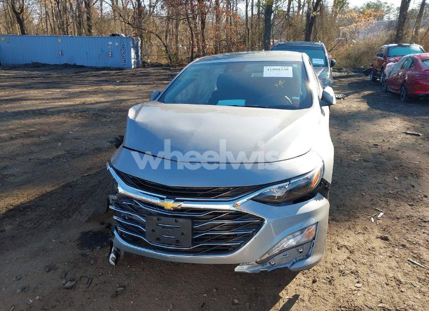Photo 12 of 2024 Chevrolet Malibu FWD 1LT (VIN 1G1ZD5ST3RF130860)