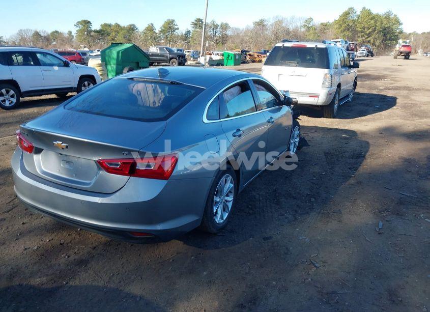 Photo 4 of 2024 Chevrolet Malibu FWD 1LT (VIN 1G1ZD5ST3RF130860)