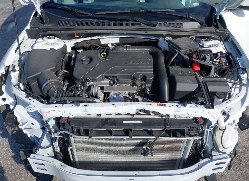 Photo 10 of 2024 Chevrolet Malibu FWD 1LT (VIN 1G1ZD5ST3RF131328)