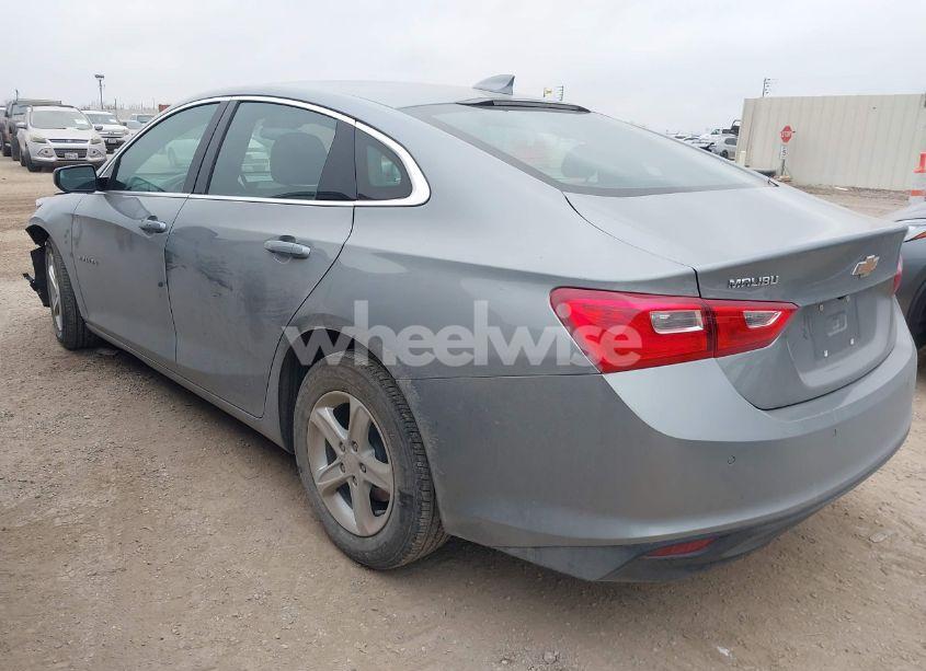 Photo 3 of 2024 Chevrolet Malibu FWD 1LT (VIN 1G1ZD5ST3RF131345)
