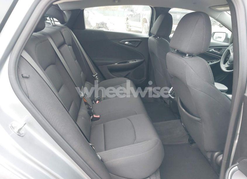 Photo 8 of 2024 Chevrolet Malibu FWD 1LT (VIN 1G1ZD5ST3RF131345)