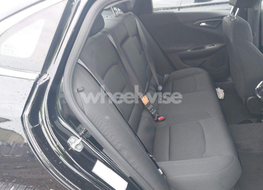 Photo 8 of 2024 Chevrolet Malibu FWD 1LT (VIN 1G1ZD5ST3RF145701)