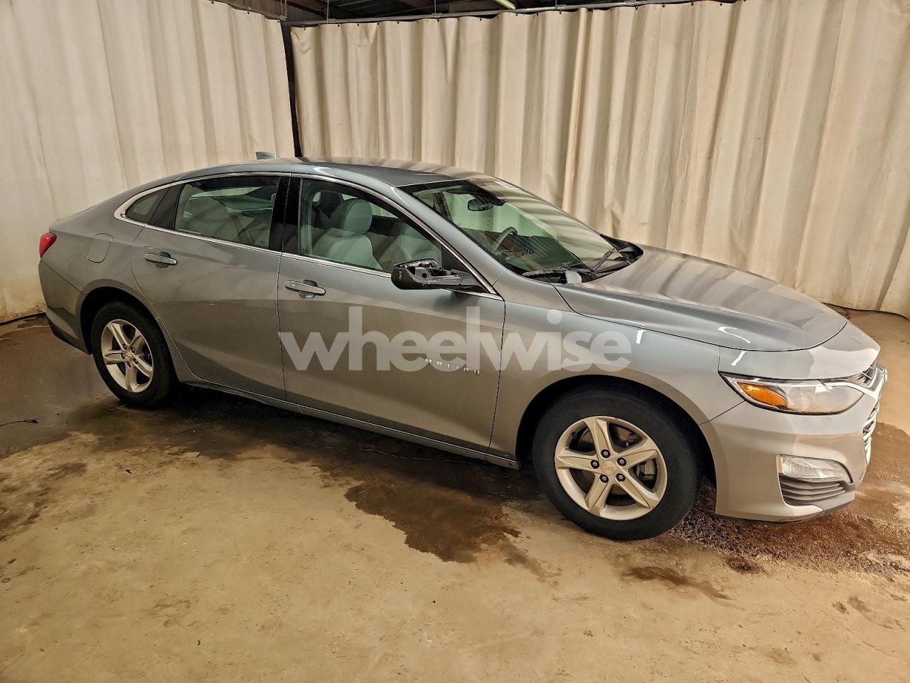 Photo 4 of 2024 CHEVROLET MALIBU LT (VIN 1G1ZD5ST3RF146556)