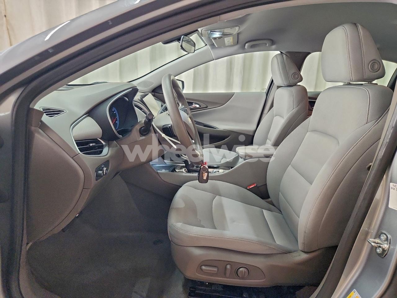 Photo 7 of 2024 CHEVROLET MALIBU LT (VIN 1G1ZD5ST3RF146556)