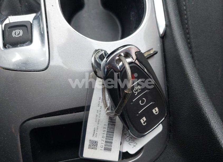 Photo 11 of 2024 Chevrolet Malibu FWD 1LT (VIN 1G1ZD5ST3RF149327)