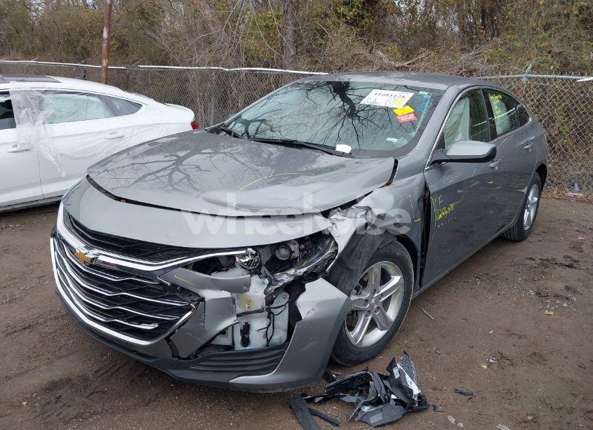 Photo 2 of 2024 Chevrolet Malibu FWD 1LT (VIN 1G1ZD5ST3RF149327)