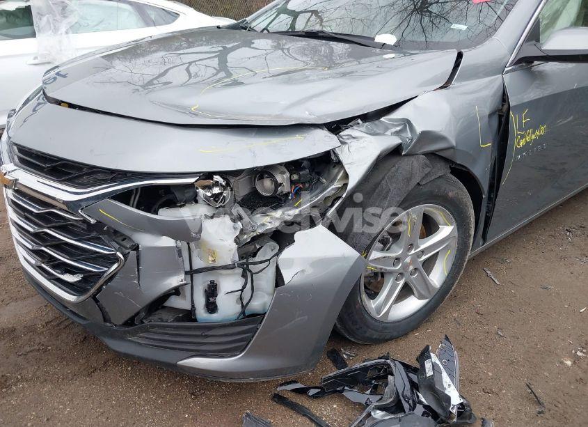 Photo 6 of 2024 Chevrolet Malibu FWD 1LT (VIN 1G1ZD5ST3RF149327)