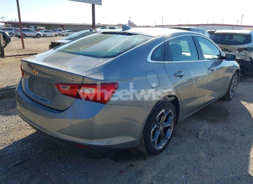 Photo 4 of 2024 Chevrolet Malibu FWD 1LT (VIN 1G1ZD5ST3RF167388)