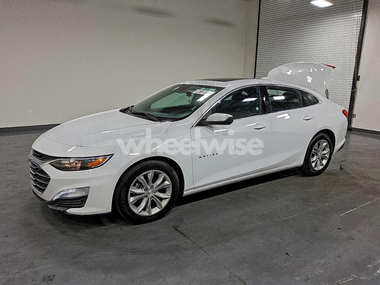 2024 CHEVROLET MALIBU LT (VIN 1G1ZD5ST3RF177497) main photo