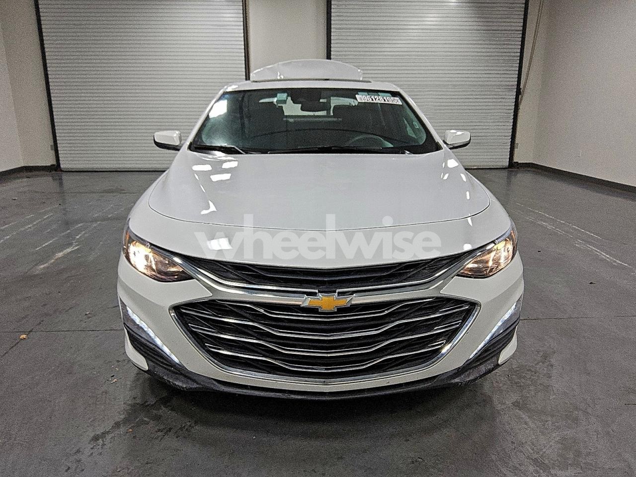 Photo 5 of 2024 CHEVROLET MALIBU LT (VIN 1G1ZD5ST3RF177497)