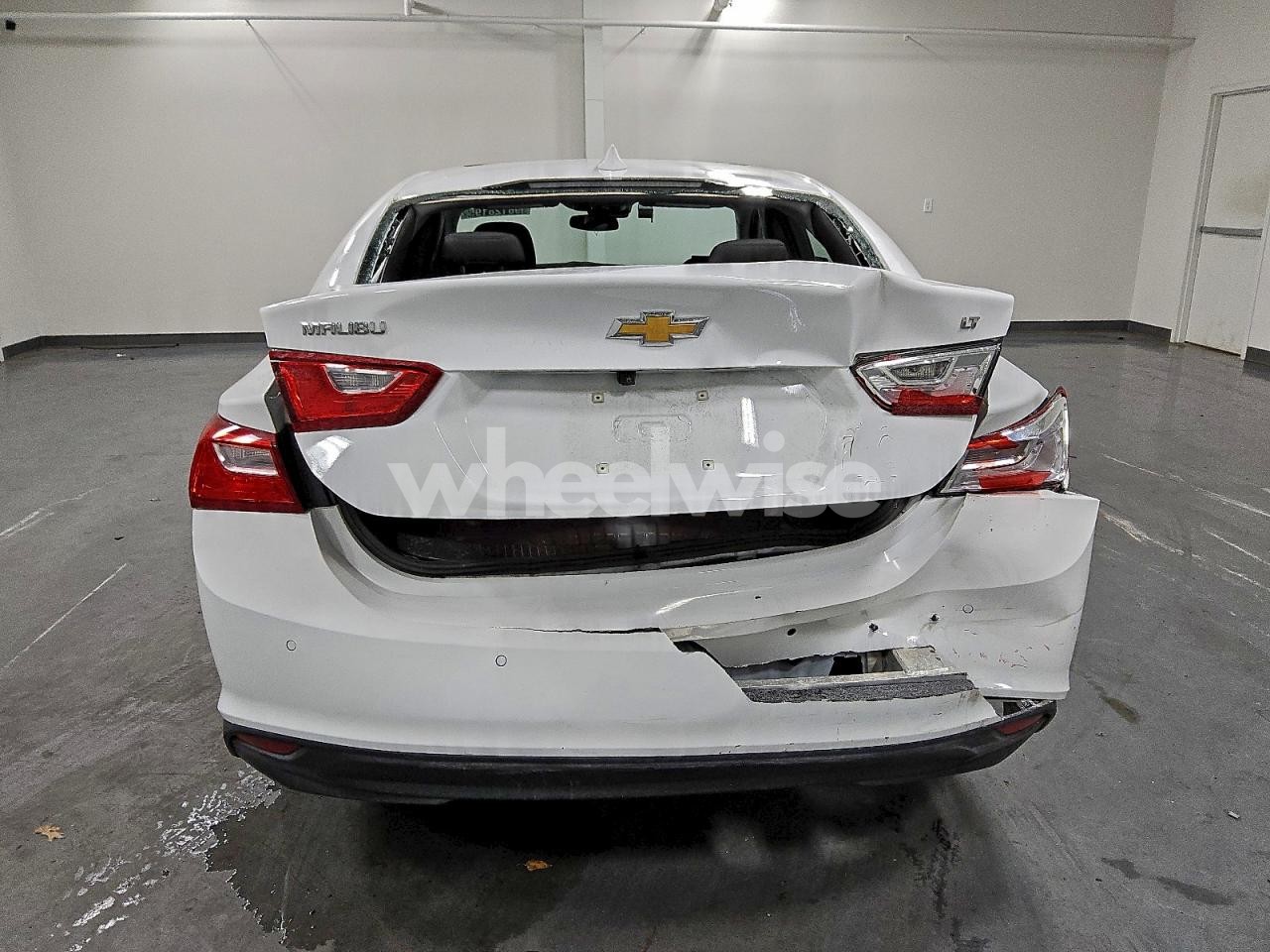 Photo 6 of 2024 CHEVROLET MALIBU LT (VIN 1G1ZD5ST3RF177497)