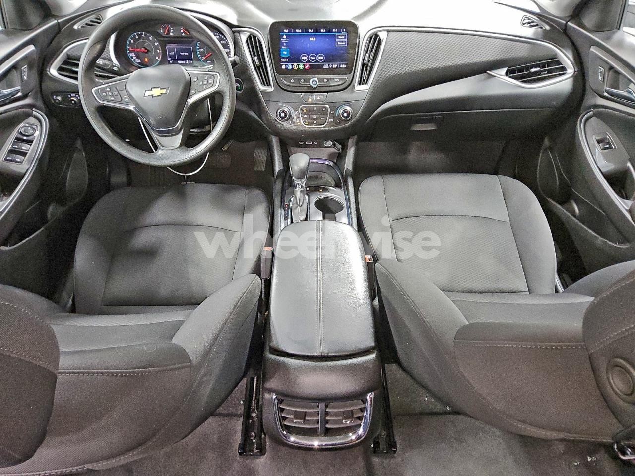 Photo 8 of 2024 CHEVROLET MALIBU LT (VIN 1G1ZD5ST3RF177497)
