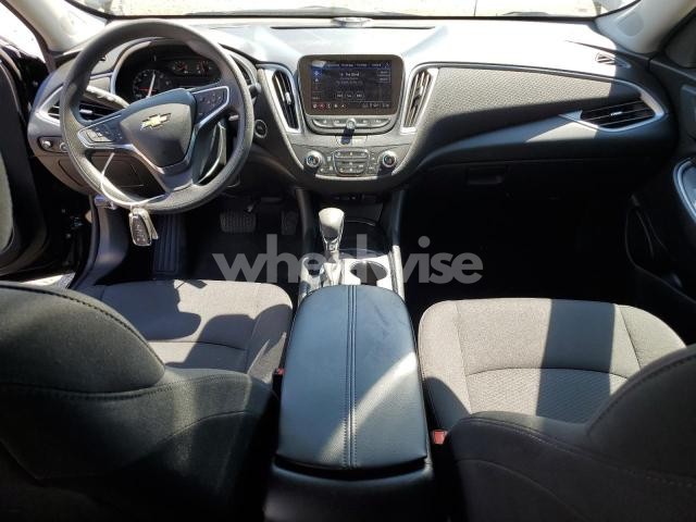 Photo 5 of 2024 CHEVROLET MALIBU LT (VIN 1G1ZD5ST3RF212992)