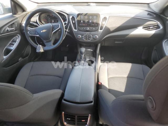 Photo 6 of 2024 CHEVROLET MALIBU LT (VIN 1G1ZD5ST3RF230277)