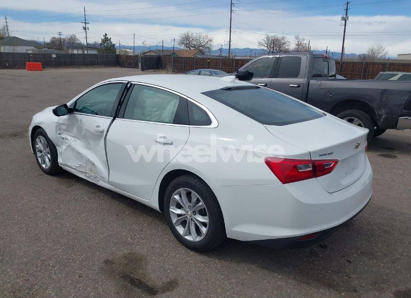 Photo 3 of 2025 Chevrolet Malibu FWD 1LT (VIN 1G1ZD5ST3SF121873)