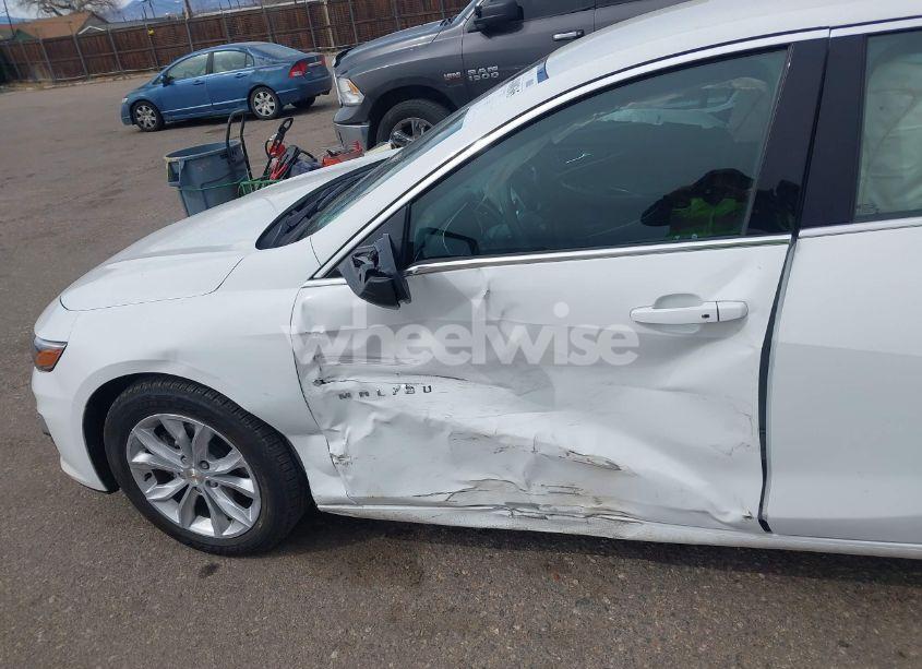 Photo 6 of 2025 Chevrolet Malibu FWD 1LT (VIN 1G1ZD5ST3SF121873)