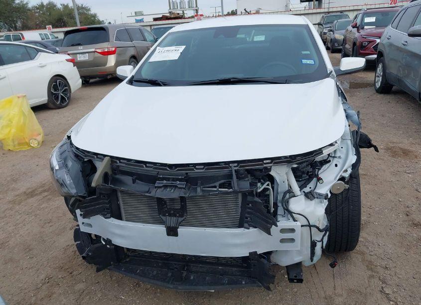 Photo 13 of 2025 Chevrolet Malibu FWD 1LT (VIN 1G1ZD5ST3SF122571)