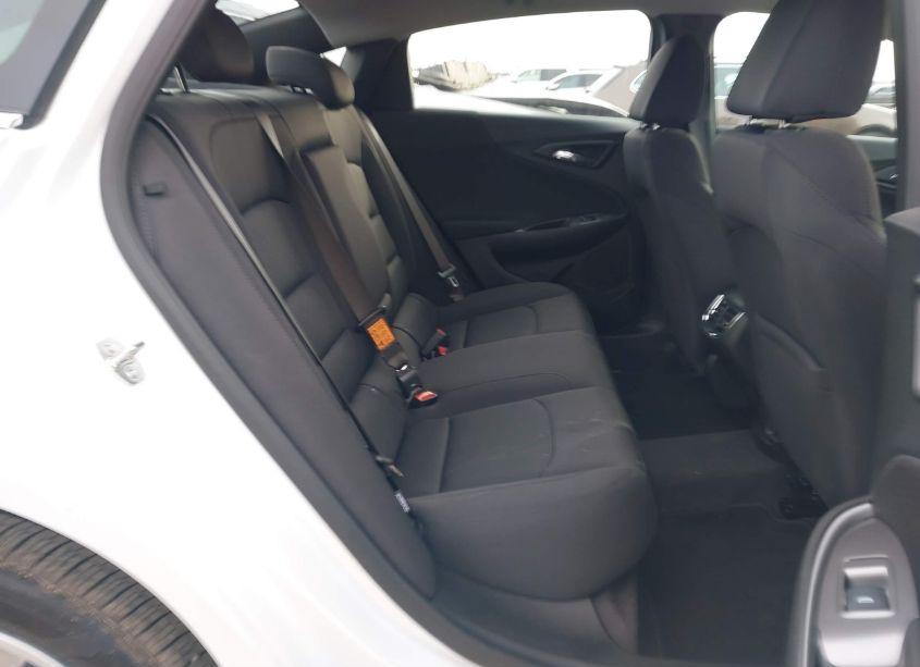 Photo 8 of 2025 Chevrolet Malibu FWD 1LT (VIN 1G1ZD5ST3SF122571)