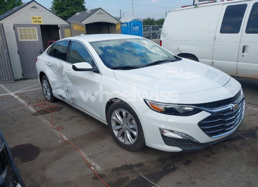 Photo 13 of 2025 Chevrolet Malibu FWD 1LT (VIN 1G1ZD5ST3SF133117)