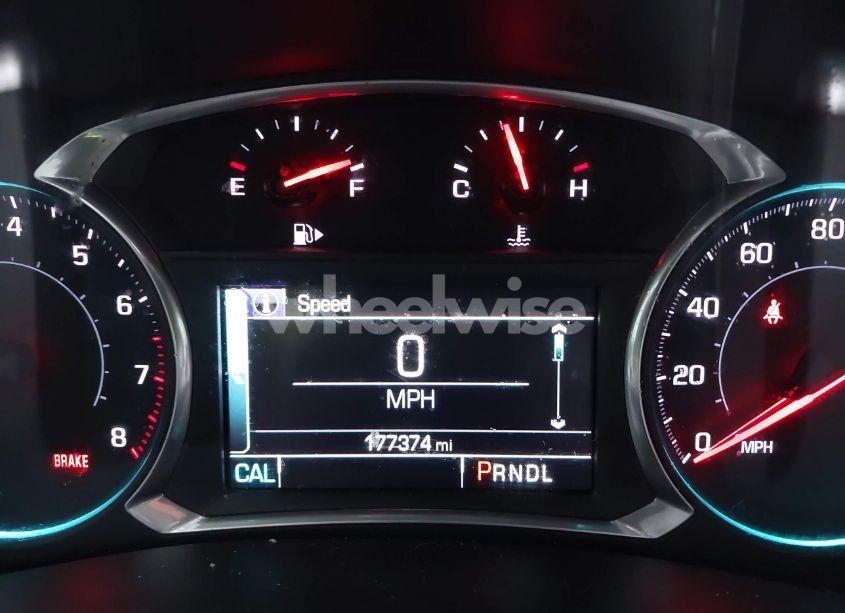Photo 15 of 2018 Chevrolet Malibu LT (VIN 1G1ZD5ST4JF105518)