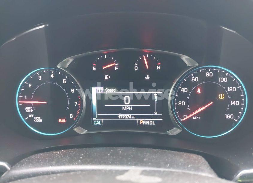 Photo 7 of 2018 Chevrolet Malibu LT (VIN 1G1ZD5ST4JF105518)