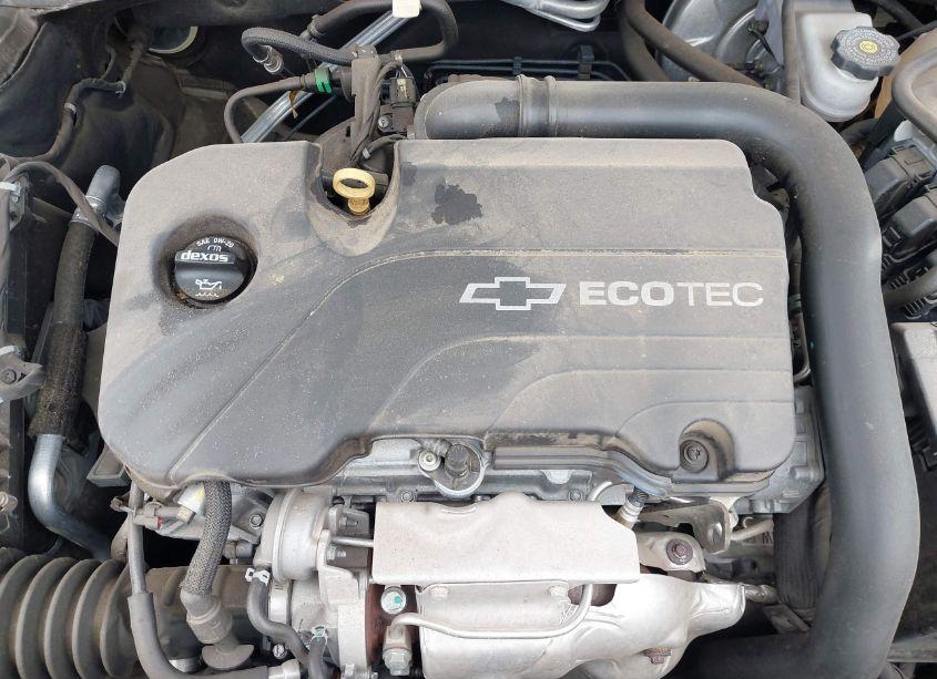 Photo 10 of 2018 Chevrolet Malibu LT (VIN 1G1ZD5ST4JF107768)