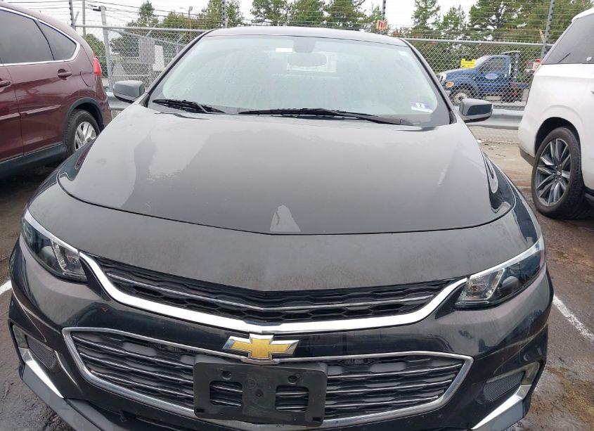 Photo 12 of 2018 Chevrolet Malibu LT (VIN 1G1ZD5ST4JF107768)