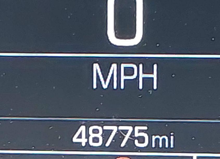 Photo 7 of 2018 Chevrolet Malibu LT (VIN 1G1ZD5ST4JF107768)