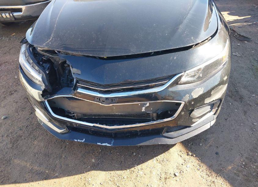 Photo 6 of 2018 Chevrolet Malibu LT (VIN 1G1ZD5ST4JF131990)