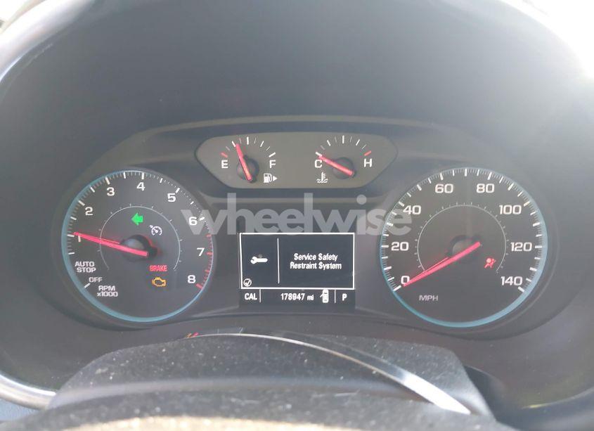 Photo 7 of 2018 Chevrolet Malibu LT (VIN 1G1ZD5ST4JF154783)