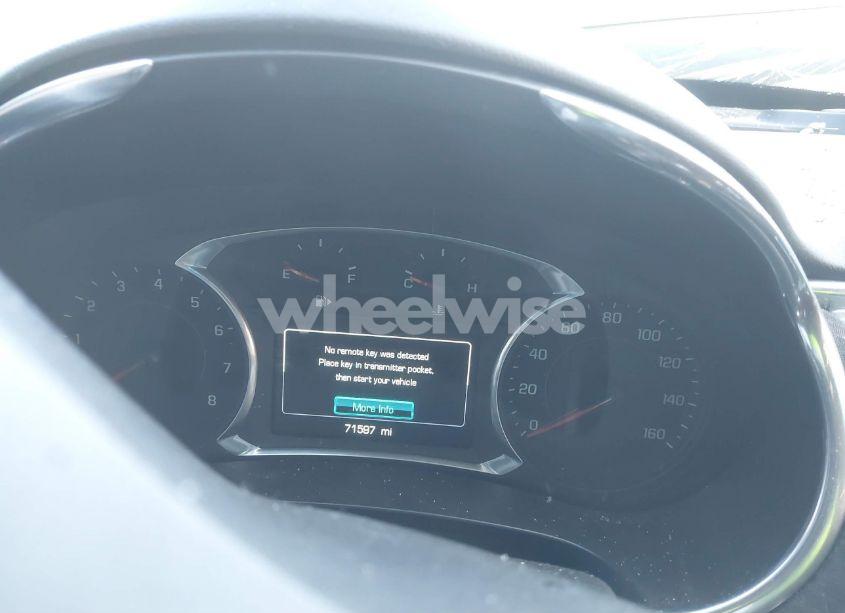 Photo 7 of 2018 Chevrolet Malibu LT (VIN 1G1ZD5ST4JF162477)