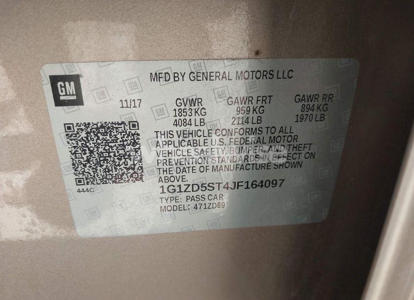 Photo 9 of 2018 Chevrolet Malibu LT (VIN 1G1ZD5ST4JF164097)