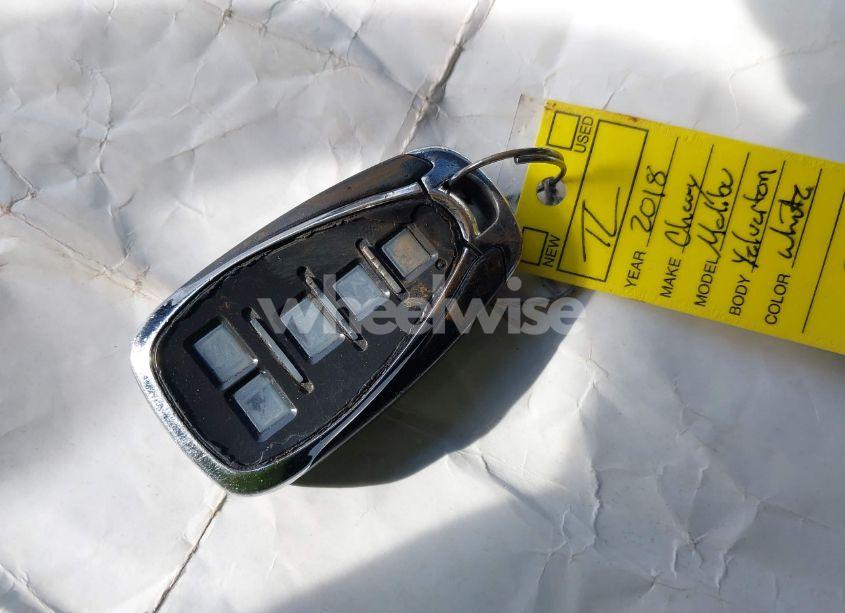 Photo 11 of 2018 Chevrolet Malibu LT (VIN 1G1ZD5ST4JF170174)