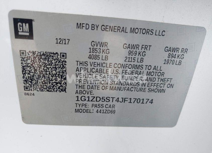 Photo 9 of 2018 Chevrolet Malibu LT (VIN 1G1ZD5ST4JF170174)