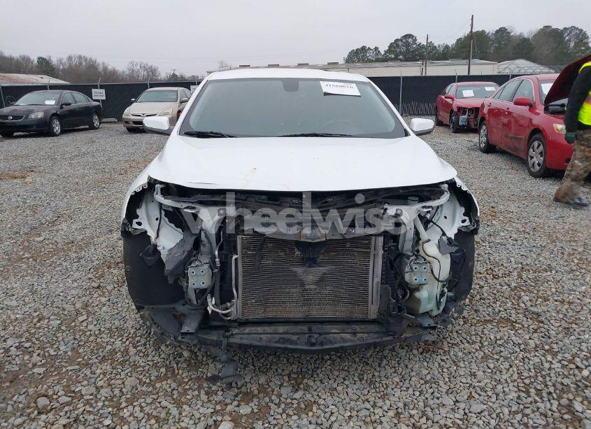 Photo 12 of 2018 Chevrolet Malibu LT (VIN 1G1ZD5ST4JF180705)