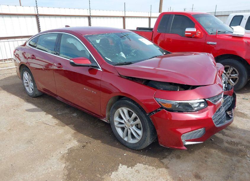 2018 Chevrolet Malibu LT (VIN 1G1ZD5ST4JF202668) main photo