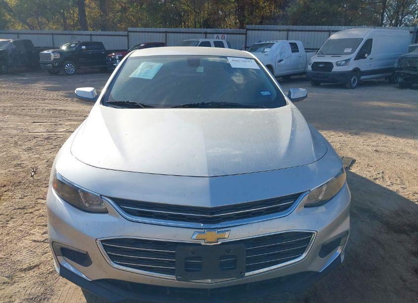 Photo 12 of 2018 Chevrolet Malibu LT (VIN 1G1ZD5ST4JF229935)