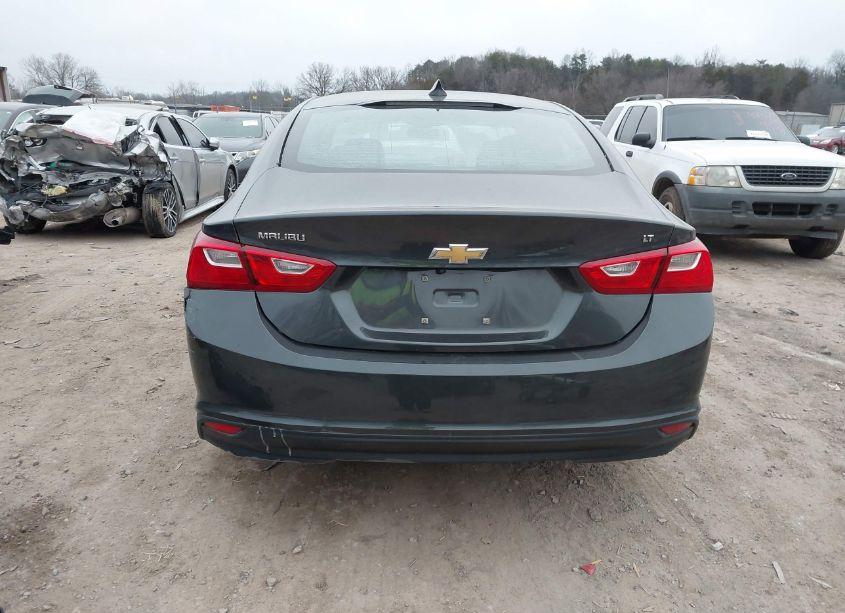 Photo 16 of 2018 Chevrolet Malibu LT (VIN 1G1ZD5ST4JF241177)