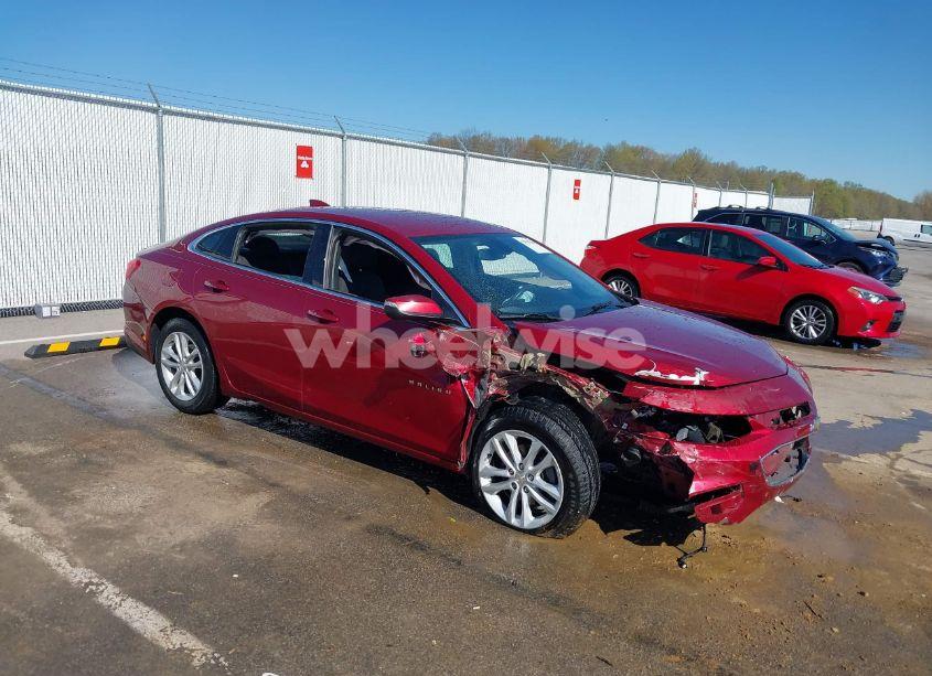 2018 Chevrolet Malibu LT (VIN 1G1ZD5ST4JF241549) main photo