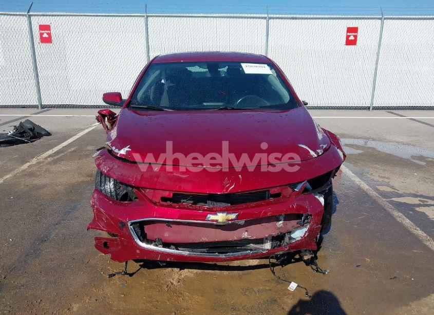 Photo 13 of 2018 Chevrolet Malibu LT (VIN 1G1ZD5ST4JF241549)